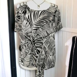 Palm Leaf Print Black and White Parallel Skies Blouse Size S